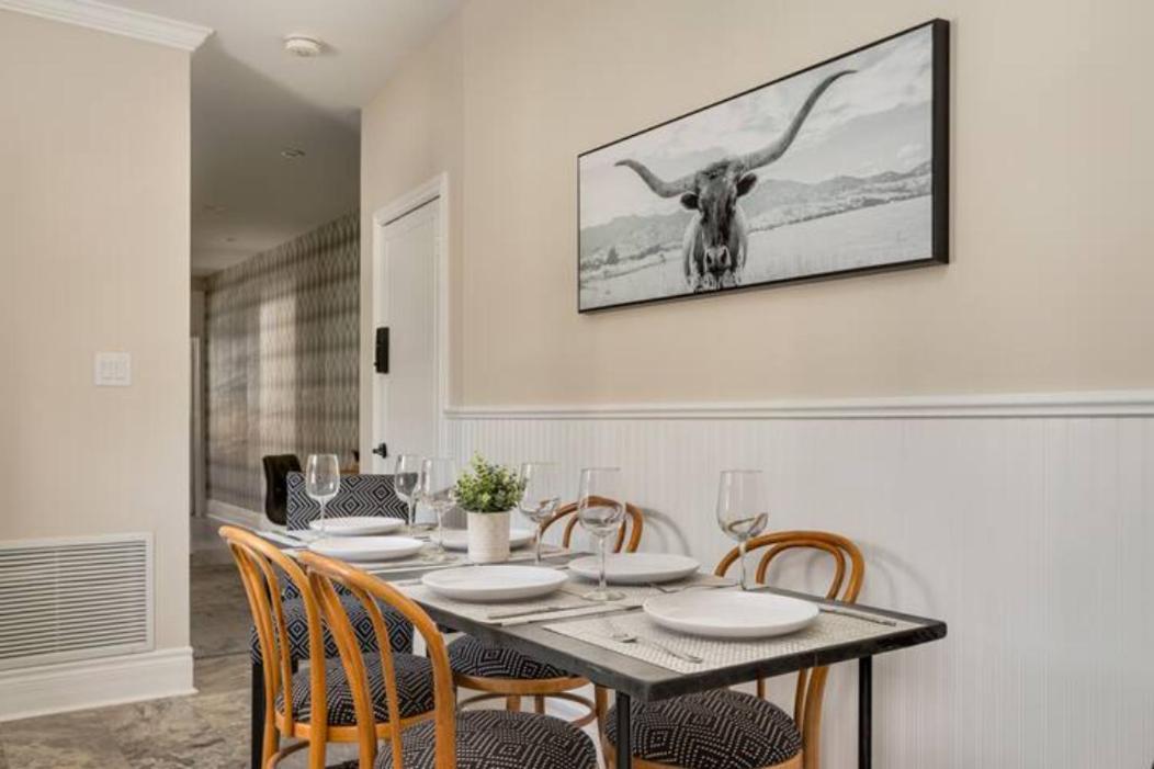 Casa Hotels Торонто Экстерьер фото