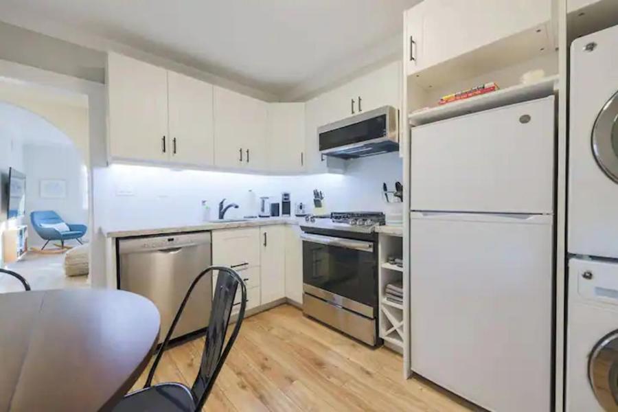 Casa Hotels Торонто Экстерьер фото