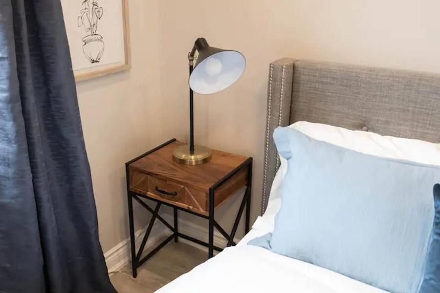 Casa Hotels Торонто Экстерьер фото