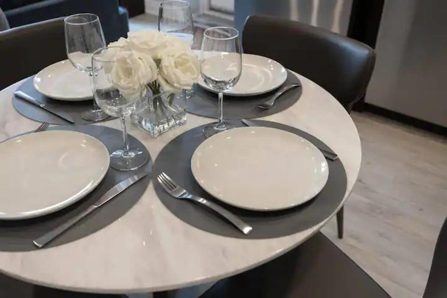 Casa Hotels Торонто Экстерьер фото